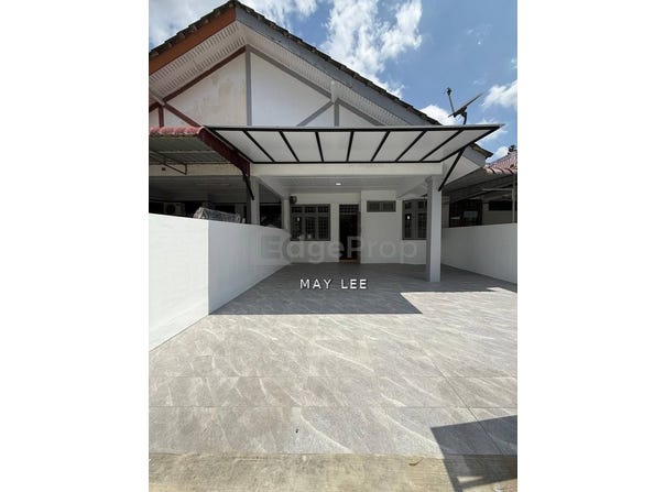 Jalan Molek 2/2X, Johor Bahru, Johor 81100