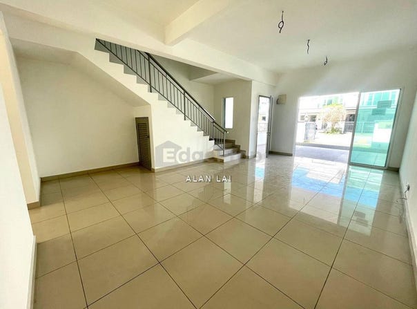 jalan intan 5/2, Dengkil, Selangor 43800