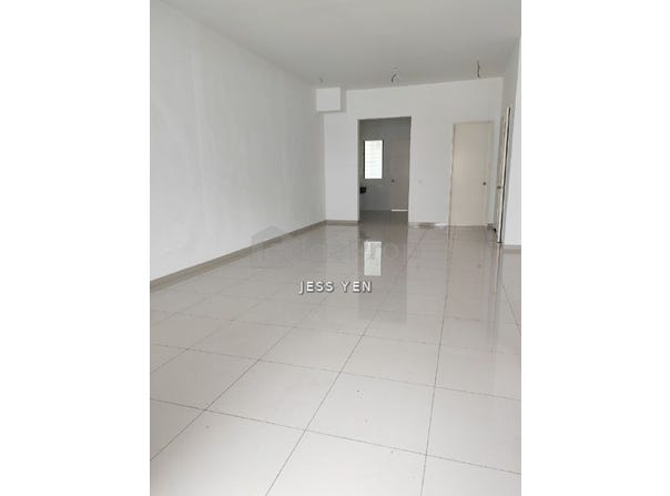 Lebuh Diamond, Semenyih, Selangor 43500