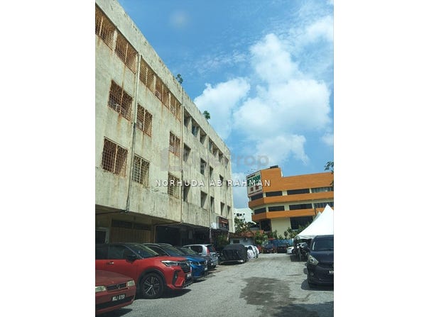 Batu 9th Cheras, Selangor 43200