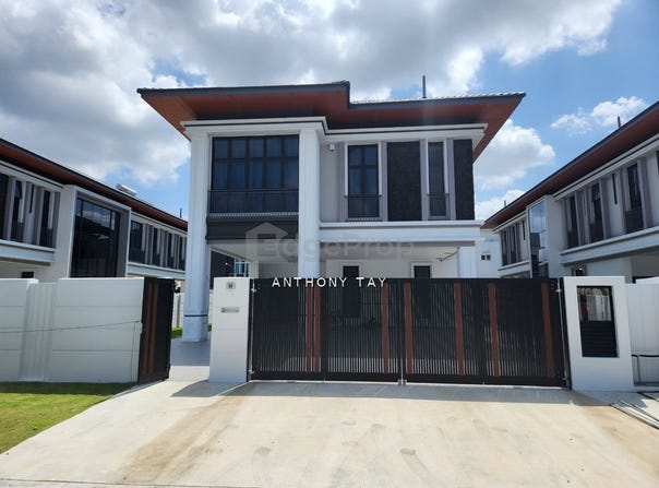 Jalan Setia Tropika 15, Setia Tropika, Johor 81200
