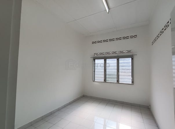 Jalan 4 ., Cheras, Selangor 56100