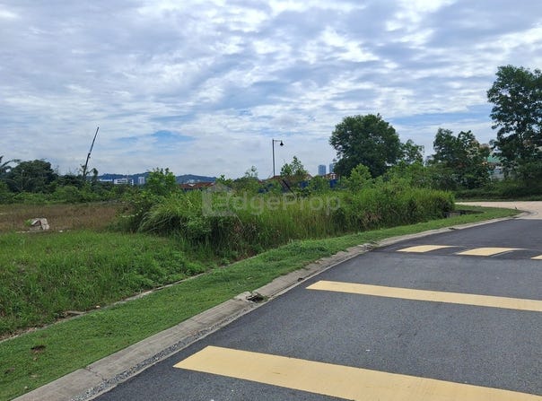 jalan BK 8/1, Puchong, Selangor 43300
