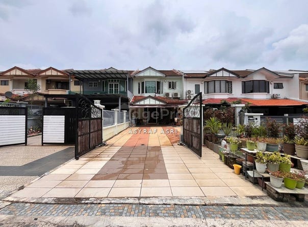 Jalan Mutiara, Puchong, Selangor 47100