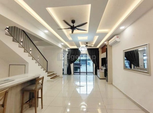 Persiaran Elmina, Sungai Buloh, Selangor 40160