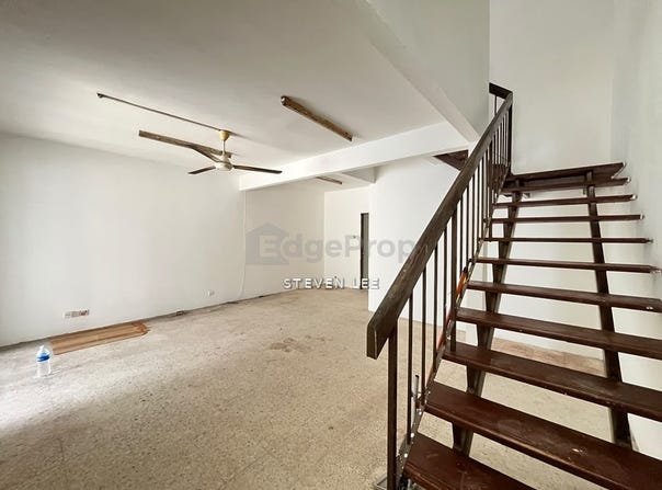 Jalan Ros 2, Hulu Selangor, Selangor 48300