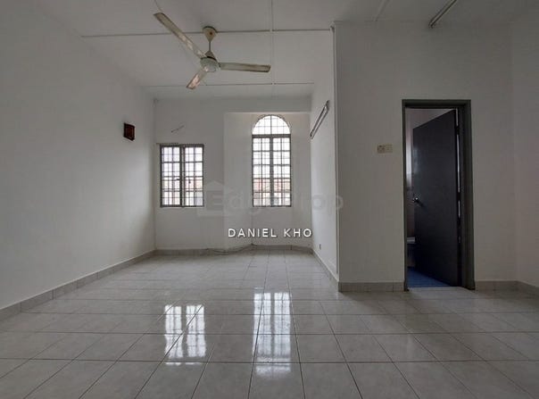 Jalan Pending Bandar Puteri Klang, Klang, Selangor 41200