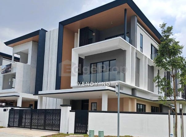 Kota Damansara, Selangor 47810