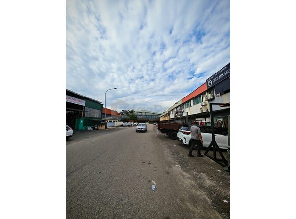 Jalan Dua Bukit Angkat, Kajang, Selangor 43000