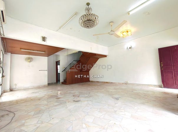 Jalan Watan, Ampang, Selangor 68000