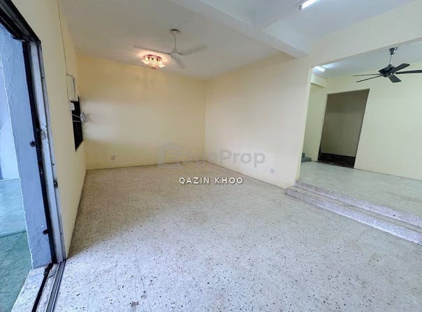 First Garden, Ipoh, Perak 30100