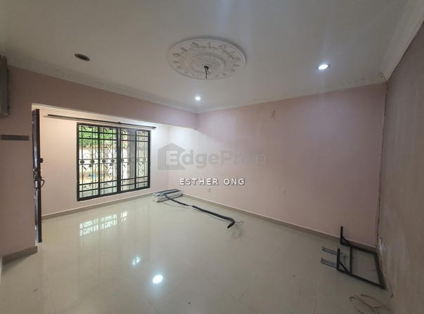 Taman Puncak Jalil Jalan PUJ, Bandar Putra Permai, Seri Kembangan, Selangor, Seri Kembangan, Selangor 43300