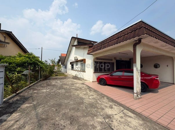 Jalan Pelangi, Rawang, Selangor 48000