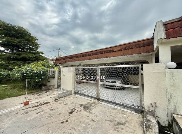 Jalan Usaha Ehsan, Taman Ehsan, Kepong, Selangor 52100