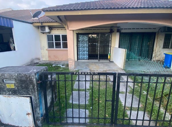Persiaran Mahkota, Banting, Selangor 42700