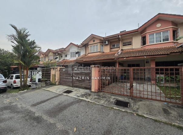 Jalan DC 1, Sungai Buloh, Selangor 47000