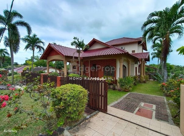 Off Jalan Pantai, Port Dickson, Negeri Sembilan 72500