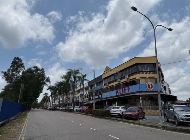 JOHOR BAHRU, Johor 81100