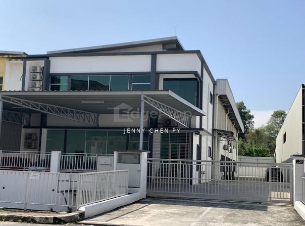 Jalan Dua Bukit Angkat, Kajang, Selangor 43000
