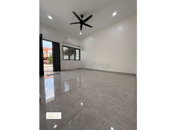 Jalan Emas; Jalan Besi, Klang, Selangor 41100