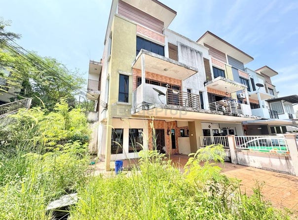 Jalan BS, Sungai Buloh, Selangor 47000