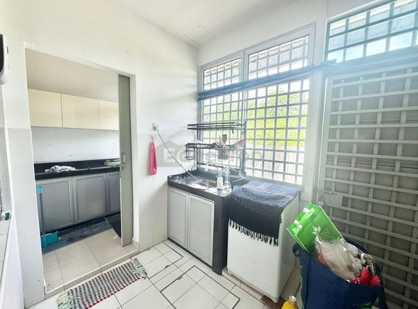 Jalan Sentral, Iskandar Puteri, Johor 79100
