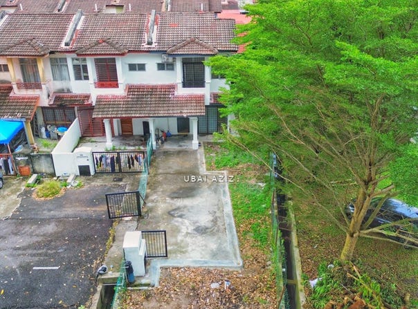 Persiaran Mahkota, Banting, Selangor 42700