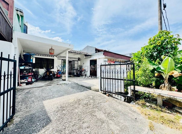 Jalan Usaha Ehsan, Taman Ehsan, Kepong, Selangor 52100