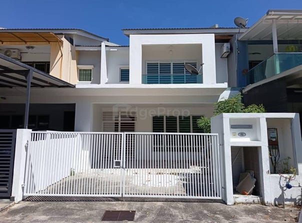 Bandar Putra Permai, Serdang, Selangor 43300