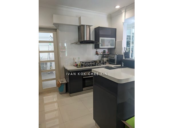 Damansara Indah, Kota Damansara, Petaling Jaya, Selangor 47810