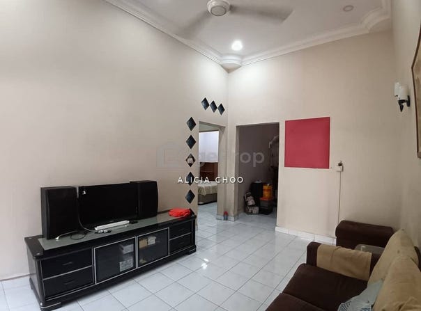 Off Persiaran Bumi Hijau, Johor Bahru, Johor 81100