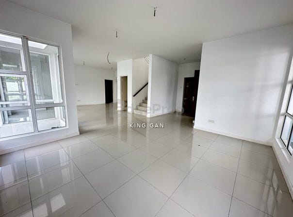 Jalan Sungai Long, Bandar Sungai Long, Selangor 43200