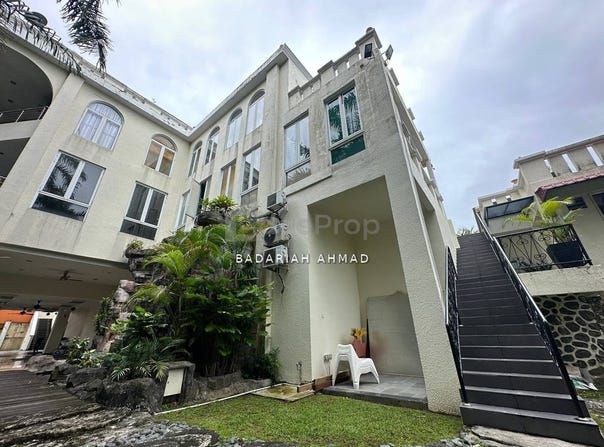 Jalan Bukit Impiana, Kajang, Selangor 43000