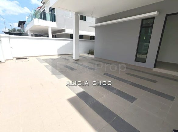 Jalan Austin Heights, Johor Bahru, Johor 81100