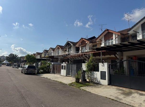Johor, Johor 81100