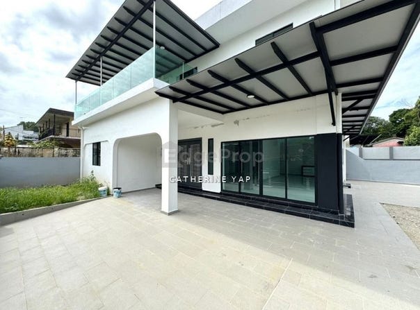Jalan Yusof Taha 5, Johor Bahru, Johor 80100