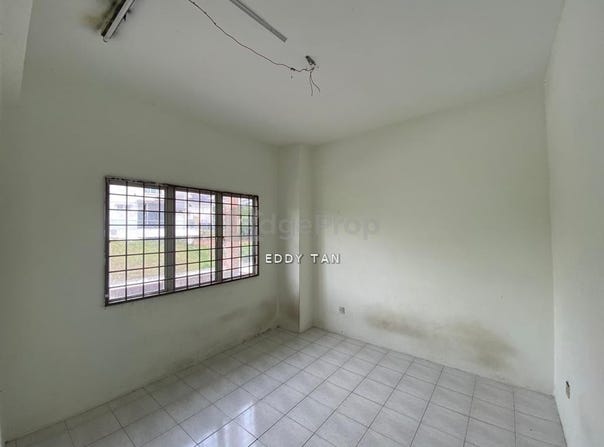 Jalan PP, Seri Kembangan, Selangor 43300