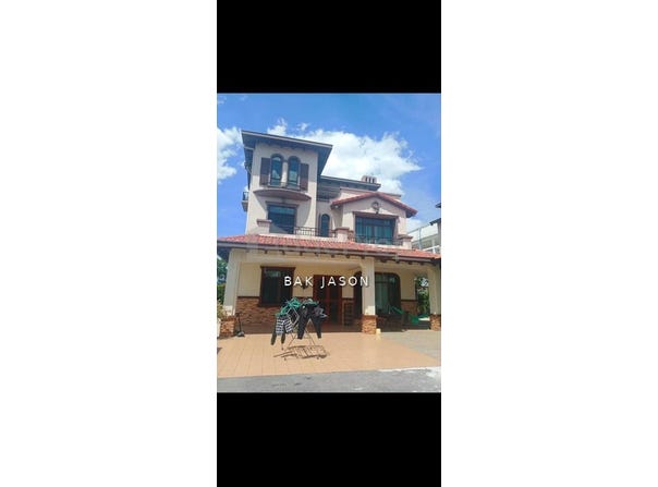 Lebuh Diamond, Semenyih, Selangor 43500
