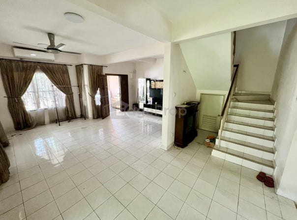 Jalan Tpt 11, Puchong, Selangor 47100