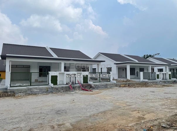Jalan Idaman 2/3, Banting, Selangor 42700