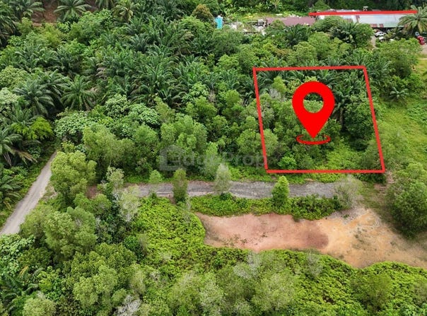 off Persiaran Apec, Dengkil, Selangor 43800
