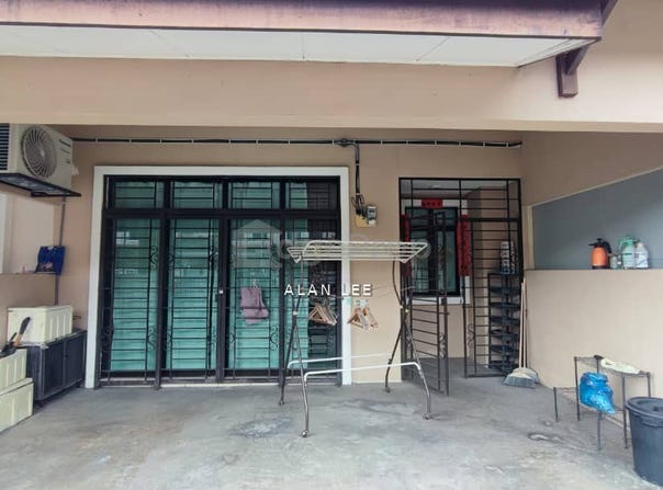 Jalan Saujana, Ampang, Selangor