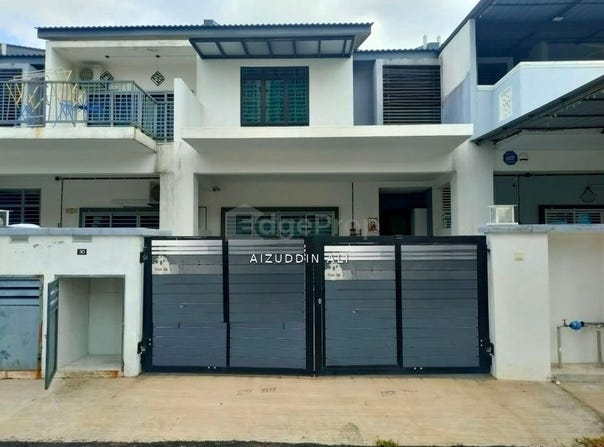 Jalan SI, Dengkil, Selangor 43800