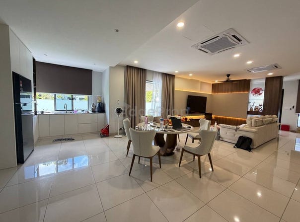 Johor Bahru, Johor 81100