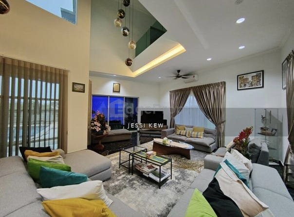 Jalan Suakasih, Batu 9th Cheras, Selangor 43200