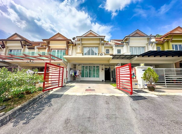 Jalan Mutiara, Puchong, Selangor 47100