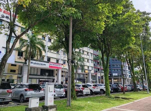 Jalan Metro Pudu, Sungai Besi, Kuala Lumpur 55200