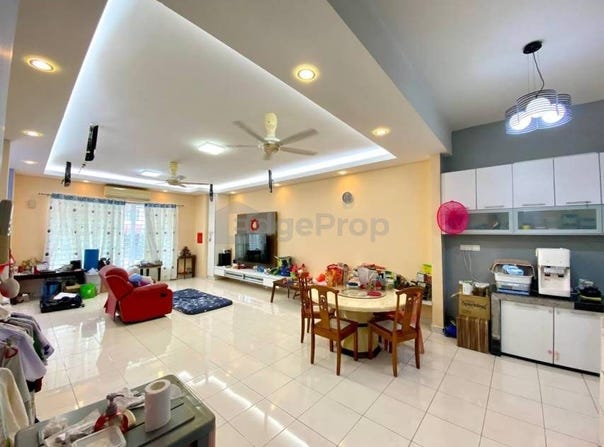 Jalan Mutiara, Puchong, Selangor 47100