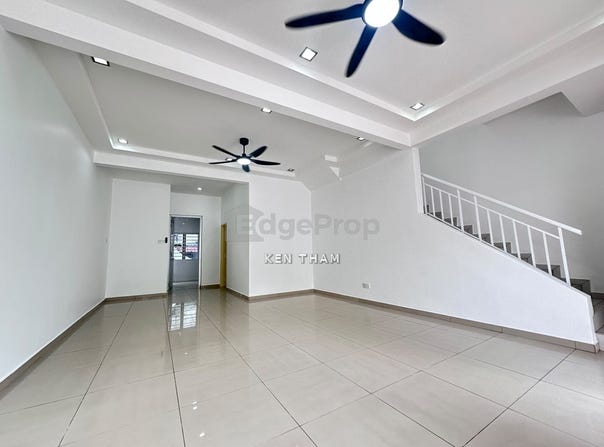Jalan Anggerik Perdana, Semenyih, Selangor 43500