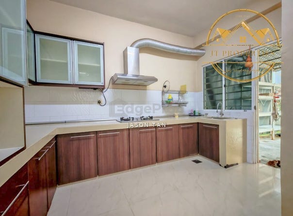 Seri Kembangan, Selangor 43300